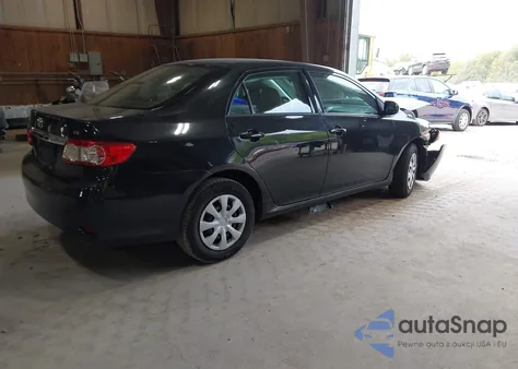 2011 Toyota Corolla Le z USA, uszkodzony, nr VIN 2T1BU4EE3BC685984
